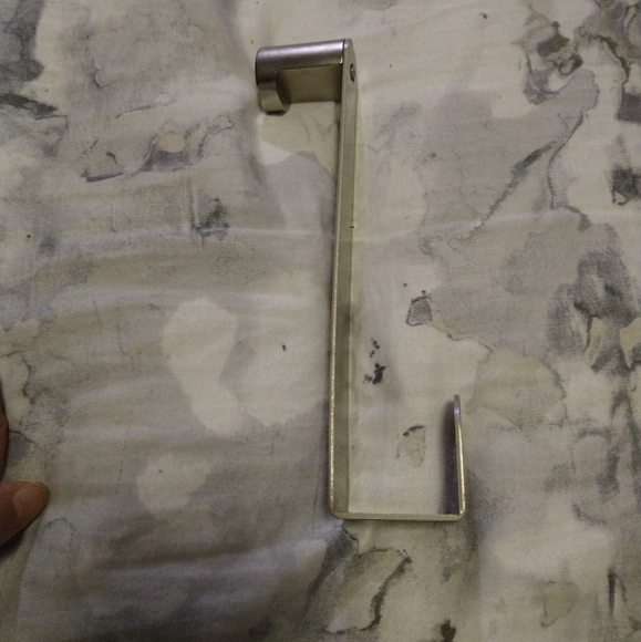 $1 ADD ON ITEM over the door hanger - Picture 10 of 11